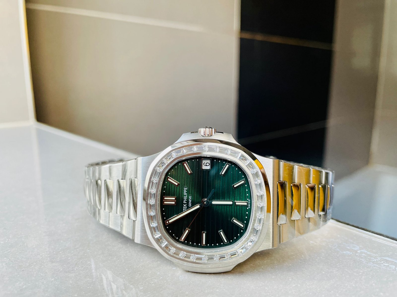 Nautilus 5711/1A PPF 1:1 Best Edition Green Textured Dial T Diamonds Bezel on SS Bracelet 324CS V4 - Image 9
