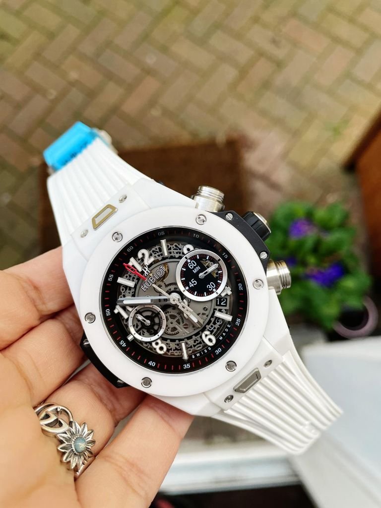 Big Bang Unico White Ceramic HBF 1:1 Best Edition Black Skeleton Dial on Whtie Rubber Strap A1242