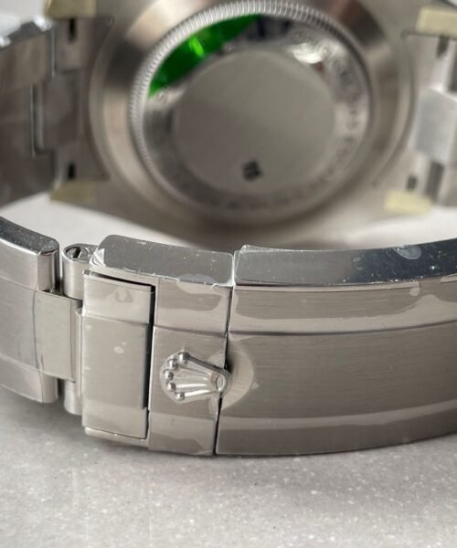Sea-Dweller 43mm 126600 904L SS Black Dial on SS Bracelet VSF VS3235 - Image 14
