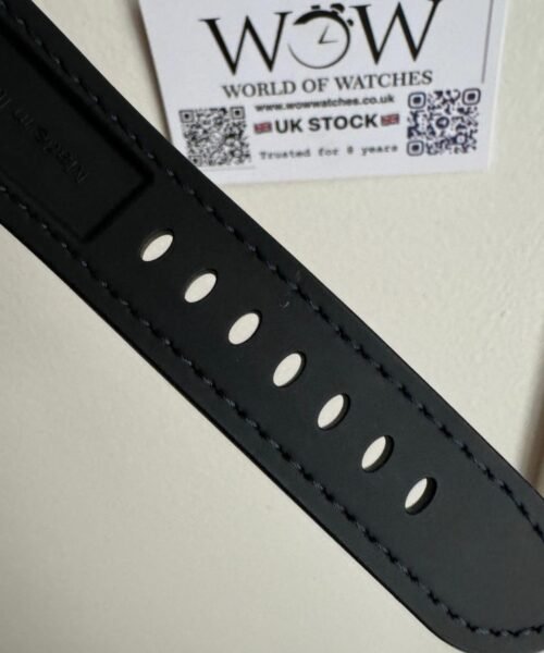 PAM1529 Luna Rossa Carbotech VSF 1:1 Best Edition on Blue Fabric Strap P.9010 - Image 13