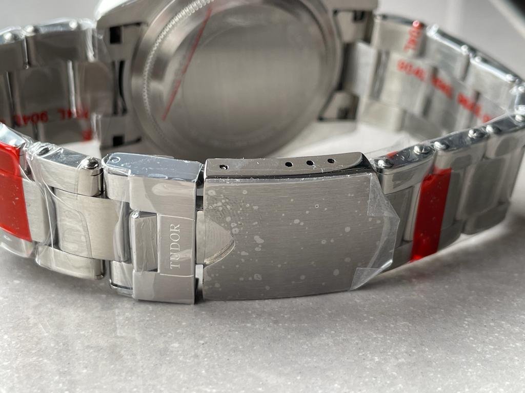 Sea-Dweller 43mm 126600 904L SS Black Dial on SS Bracelet VSF VS3235 - Image 12