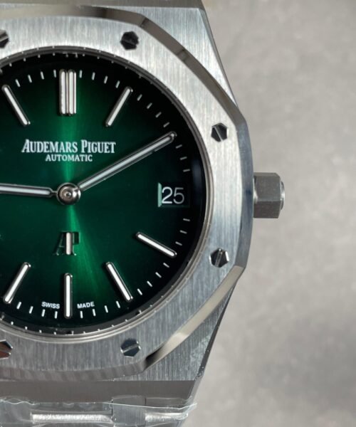 Royal Oak 39mm 16202 “50th Anniversary” SS ZF 1:1 Best Edition Green Textured Dial on SS Bracelet A7121 - Image 5