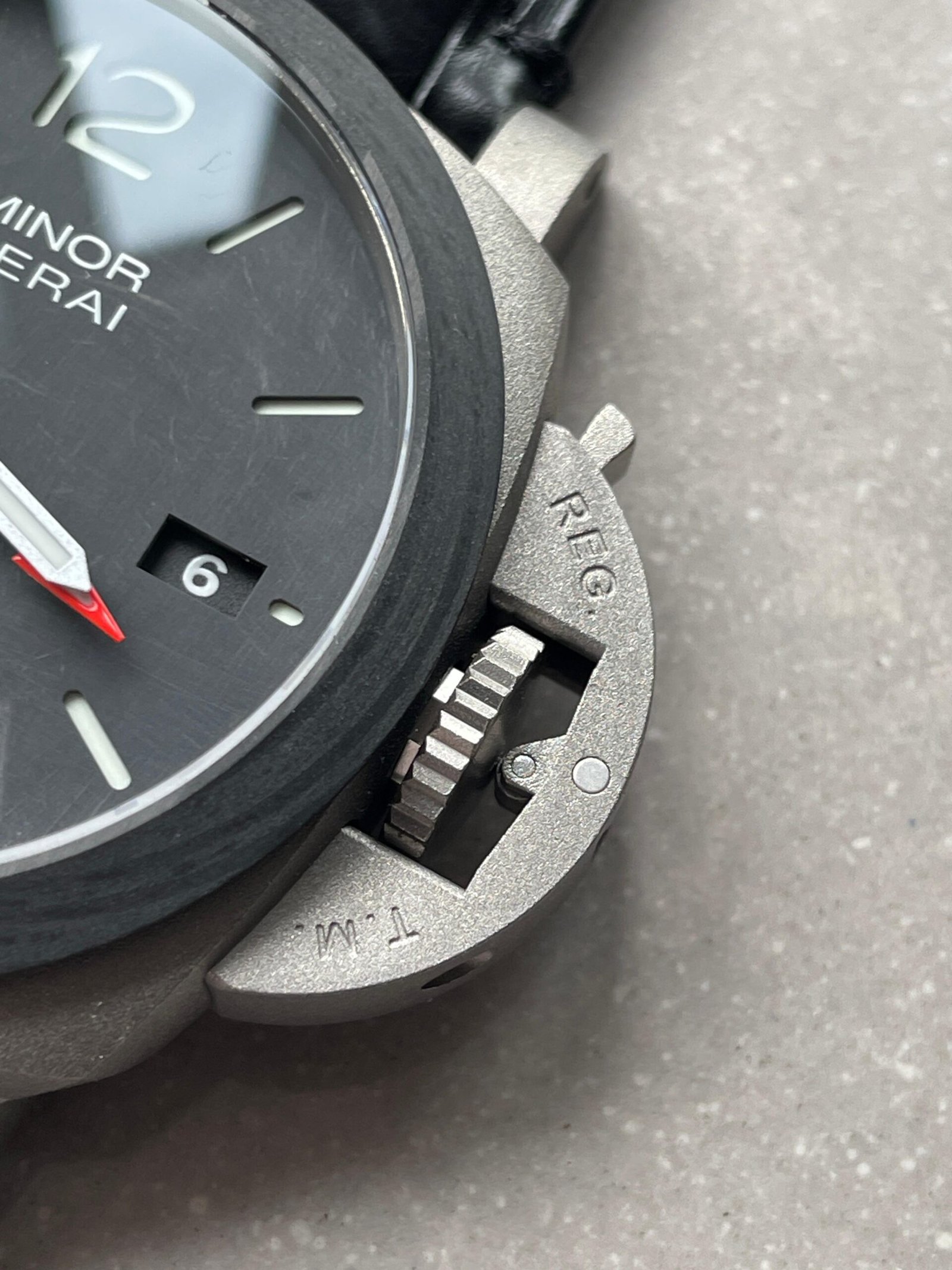 Luminor GMT "Luna Rossa" PAM01096 TI Black Dial Stick on Leather Strap VSF P9010 pam1096 - Image 5