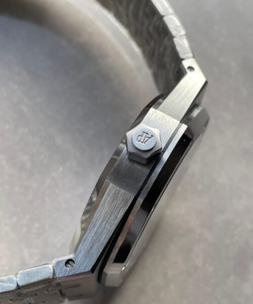 Royal Oak 26530 blue dial SS strap and SS bezel tourbillon R8 factory - Image 12