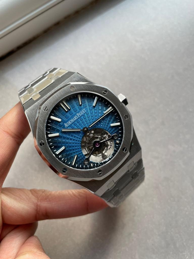 Royal Oak 26530 blue dial SS strap and SS bezel tourbillon R8 factory - Image 7
