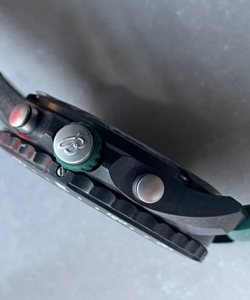 Endurance pro OGF 44mm Army green dial green Rubber Strap quartz movement - Image 11
