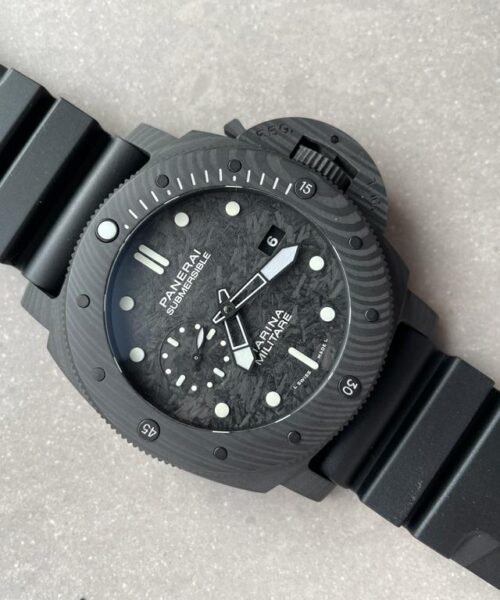 PAM 979 Carbotech VSF Best Edition Carbon Dial on Rubber Strap P.9010 - Image 4