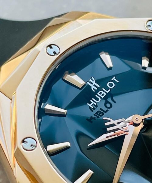 Big BangClassic Fusion Orlinski RG APSF 1:1 Best Edtion Facetd Black Dial on Black Rubber Strap A2892 to HUB1100 - Image 4