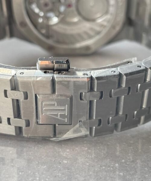 Royal Oak 26530 blue dial SS strap and SS bezel tourbillon R8 factory - Image 14