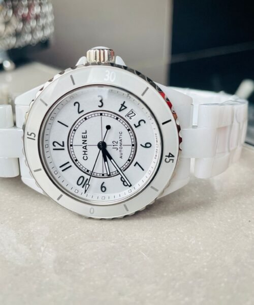 J12 38mm 1:1 Best Edition White Ceramic Dial White Strap on Holding Bracelet - Image 5