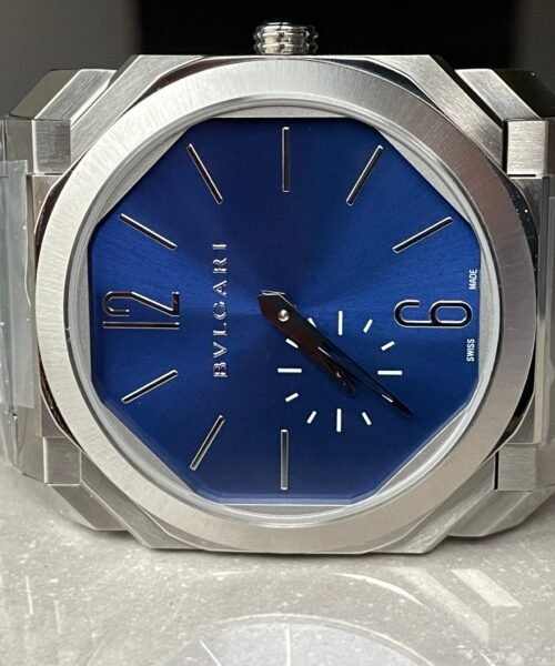 Octo Finissimo 40 mm BVF Blue dial on 316L stainless steel strap 2824 - Image 3