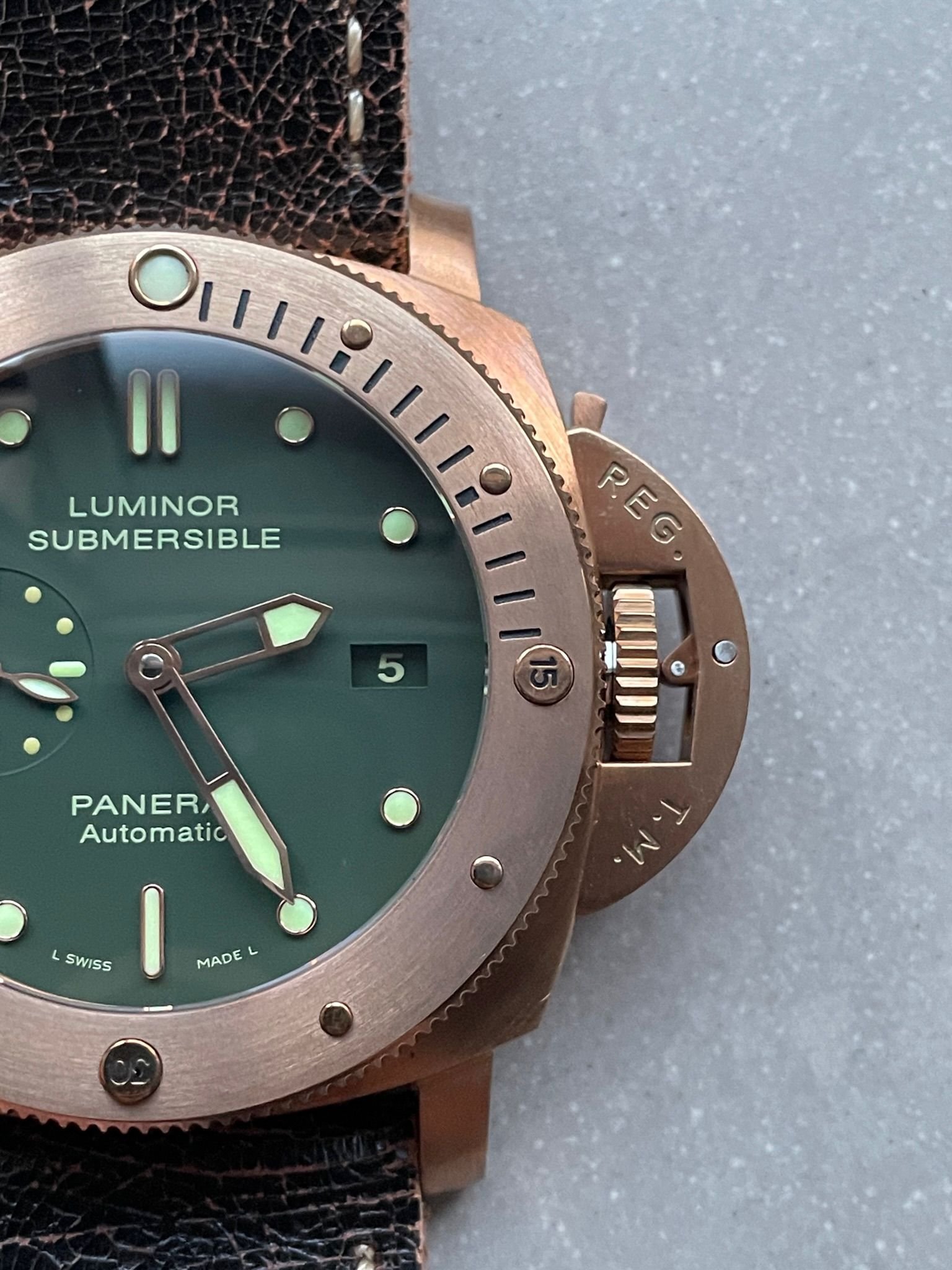 PAM382 N Bronzo VSF 1:1 Best Edition on Green dial on Brown Distressed Calfskin Strap P.9000 - Image 4