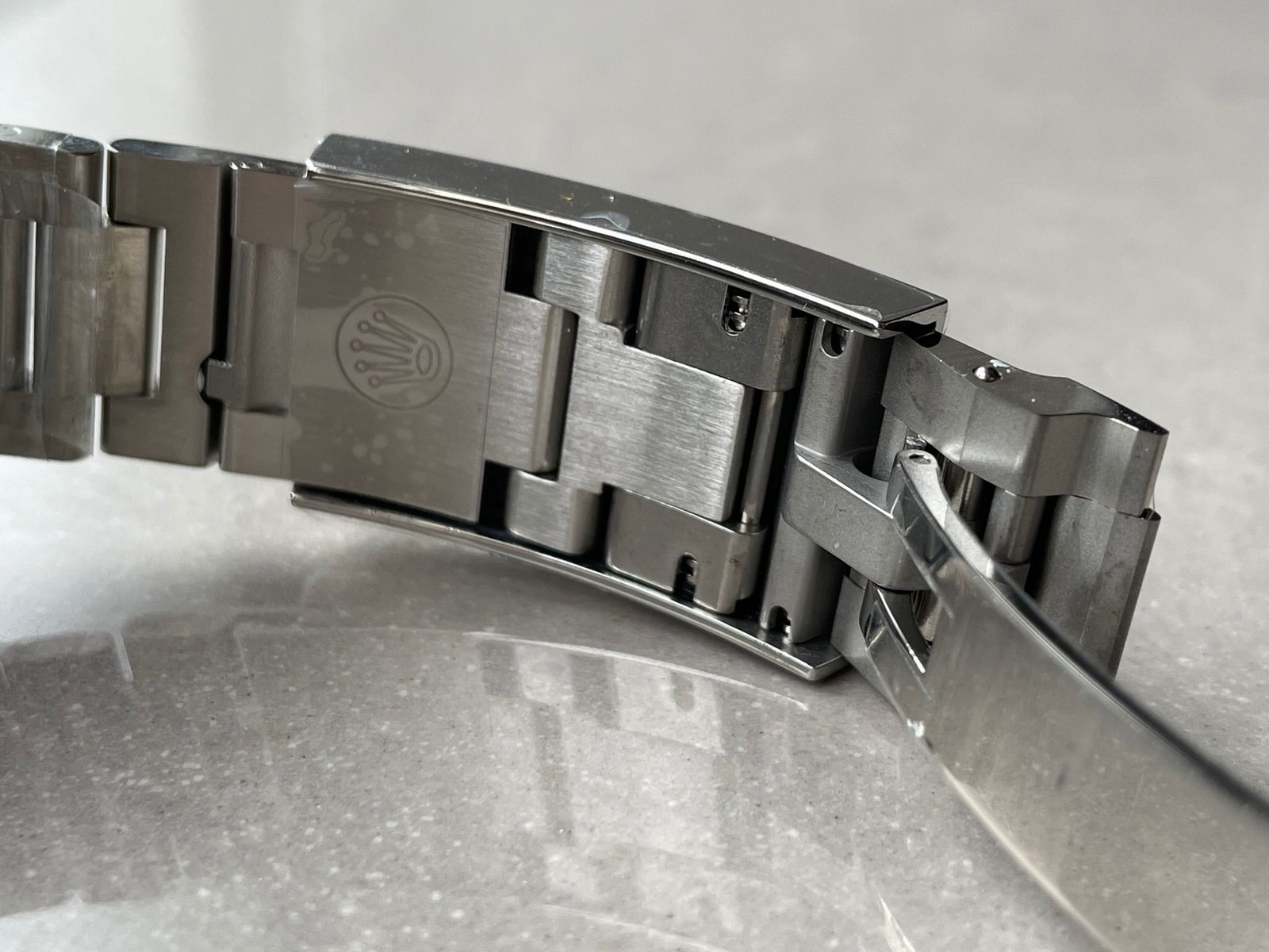 Sea-Dweller 43mm 126600 904L SS Black Dial on SS Bracelet VSF VS3235 - Image 13