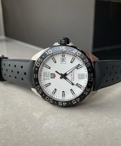 TAG HEUER FORMULA 1  White dial Rubber Strap Swiss Rhonda quart - Image 2