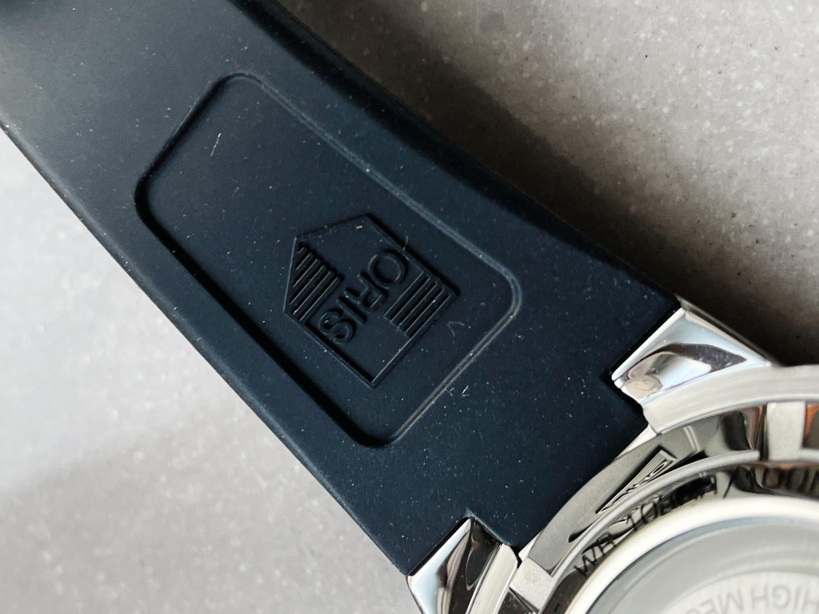TT1 DAY DATE 42.00 MM 1:1 SS Black dial Rubber strap OG factory oris - Image 13