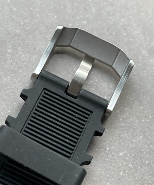 TAG HEUER FORMULA 1  White dial Rubber Strap Swiss Rhonda quart - Image 15