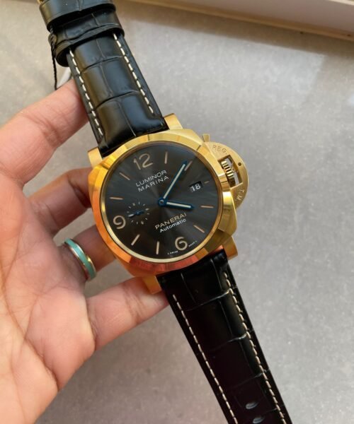 PAM1115 YG VSF 1:1 BEST EDITION BLACK DIAL ON BLACK LEATHER STRAP P.9010 - Image 9