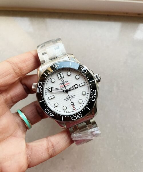 Seamaster Diver 300M SS VSF 1:1 Best Edition Black Bezel White Dial on SS Bracelet A8800 - Image 3