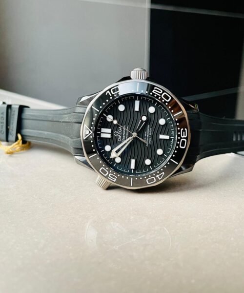 Seamaster Diver 300M 43.5mm VSF Best Edition Ceramic Case Black Dial on Black Rubber Strap A8806 - Image 6