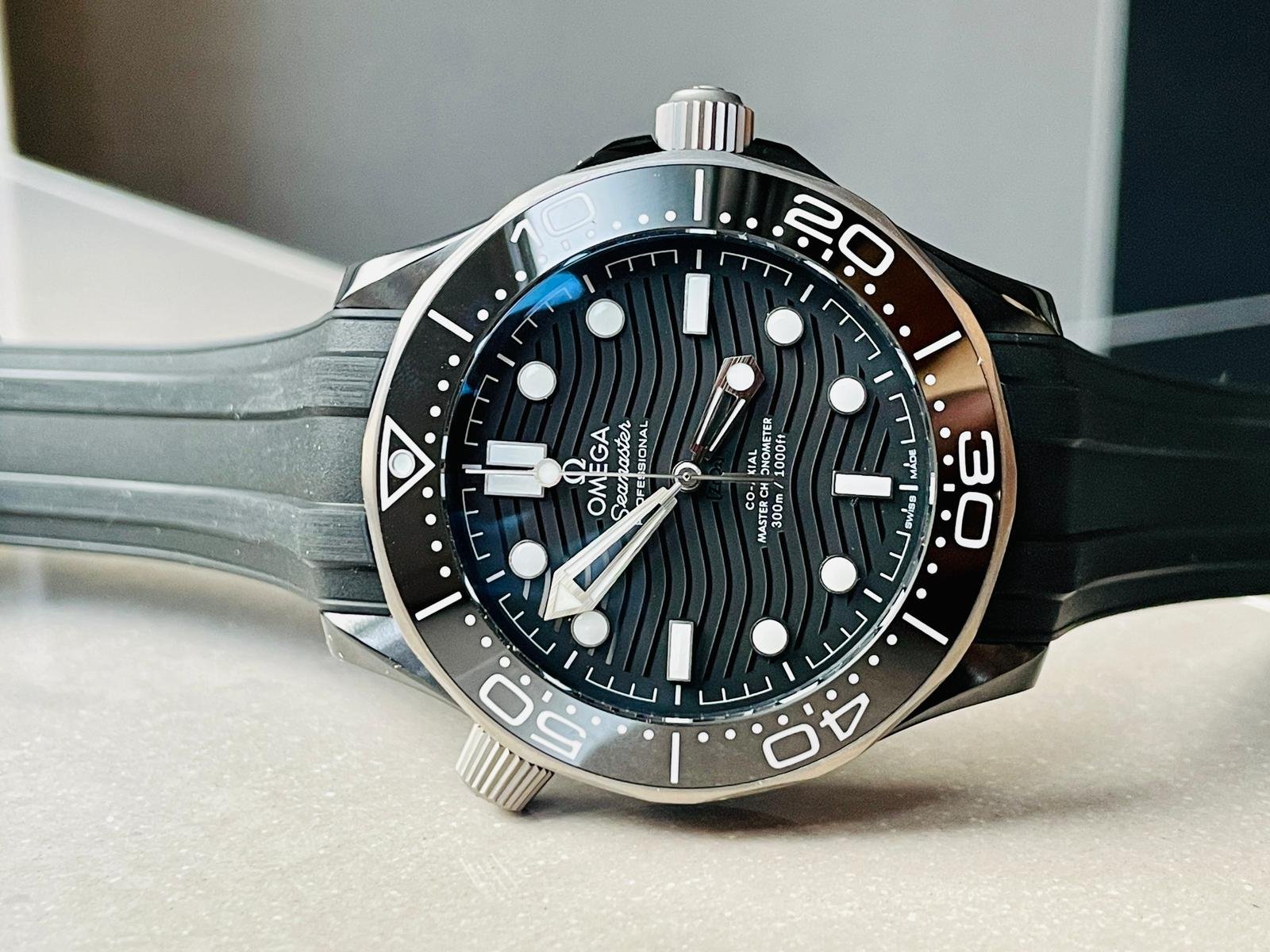 Seamaster Diver 300M 43.5mm VSF Best Edition Ceramic Case Black Dial on Black Rubber Strap A8806 - Image 7