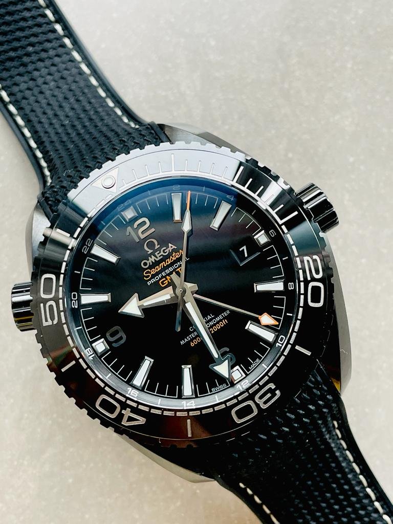 Omega Seamaster Planet Ocean 600M Deep Black In Red GMT 215.92.46.22.01.001 VSF PVD Black Dial Swiss 8906 - Image 10