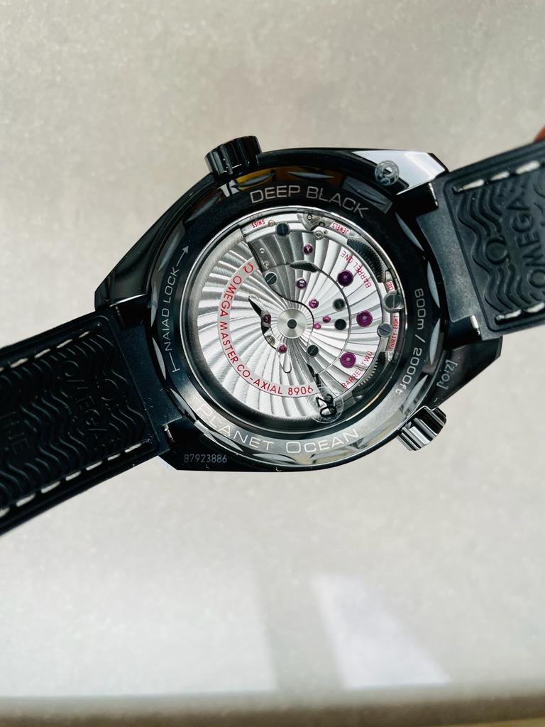 Omega Seamaster Planet Ocean 600M Deep Black In Red GMT 215.92.46.22.01.001 VSF PVD Black Dial Swiss 8906 - Image 14