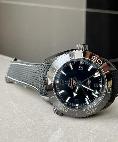 Omega Seamaster Planet Ocean 600M Deep Black In Red GMT 215.92.46.22.01.001 VSF PVD Black Dial Swiss 8906 - Image 4