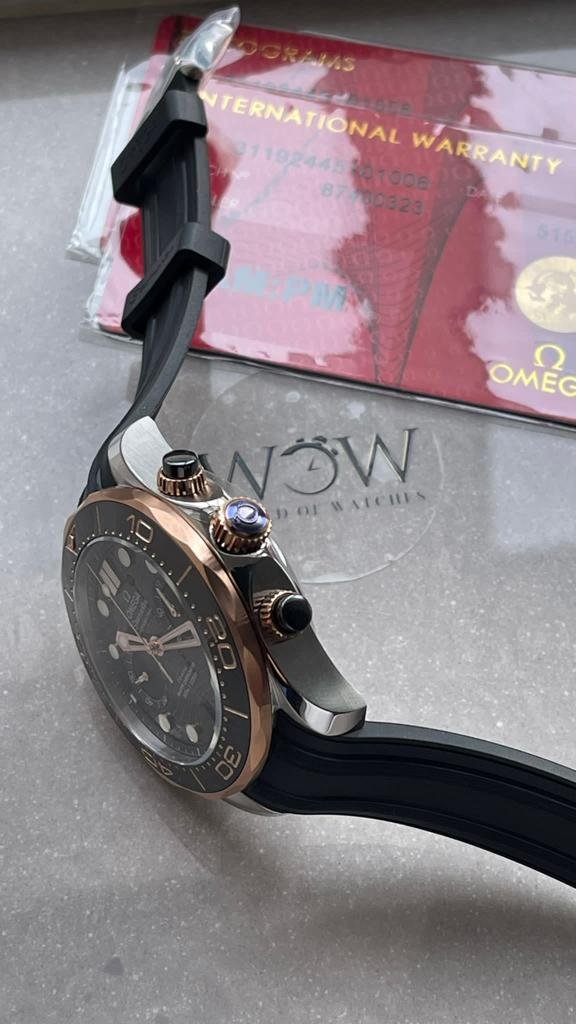 SEAMASTER 300M CHRONO SS/RG OMF 1:1 BEST EDITION BLACK DIAL ON BLACK RUBBER STRAP A9900 - Image 5