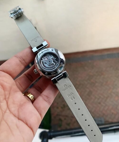 V6F 34mm LADYMATIC SS BLACK LEATHER STRAP A2836 - Image 7