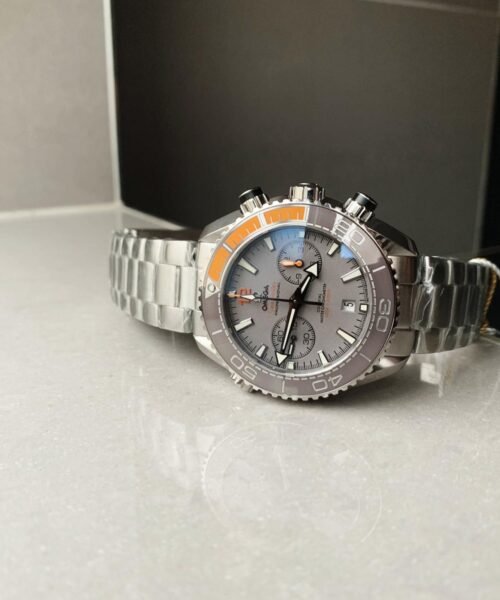 Planet Ocean SEAMASTER Chronometer OMF SS Grey/Orange Polished Bezel Grey Dial on SS Bracelet A9900 (Black Balance Wheel) - Image 8