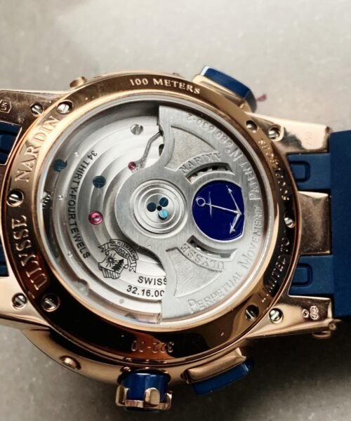 Executive Toro RG TWA 1:1 Best Edition Blue Dial on Blue Rubber Strap Asian UN-32 - Image 6