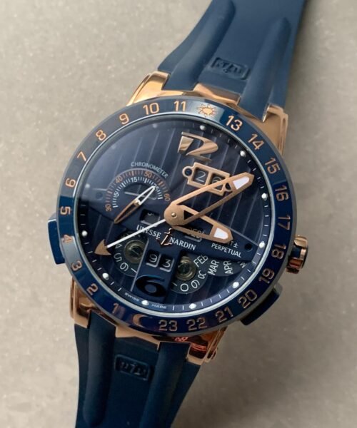 Executive Toro RG TWA 1:1 Best Edition Blue Dial on Blue Rubber Strap Asian UN-32 - Image 2