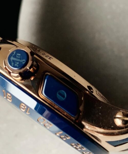 Executive Toro RG TWA 1:1 Best Edition Blue Dial on Blue Rubber Strap Asian UN-32 - Image 5