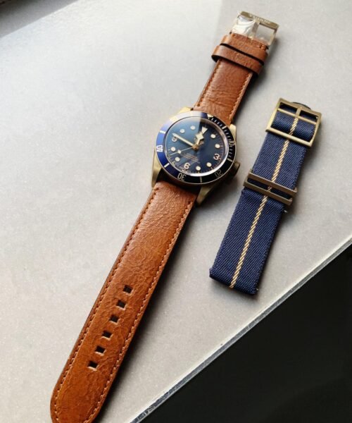Heritage Black Bay Bronze Blue XF 1:1 Best Edition on Aged Brown Leather Strap A2824 V3 (Free Nato Strap) - Image 6