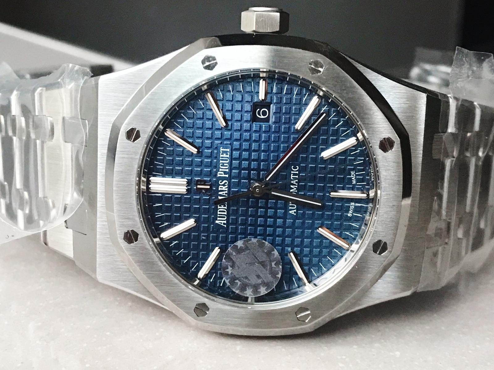 Royal Oak 41mm 15400 SS ZF Best Edition Blue Textured Dial on SS Bracelet A3120 - Image 3