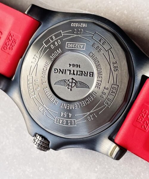 Avenger GMT SS GF 1:1 Best Edition Black Dial Stick Markers on RED rubber Strap A2836 V2 limited edition - Image 10