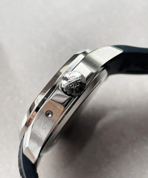 AQUANAUT 5164A SS GRF BEST EDITION BLACK DIAL ON BLACK RUBBER STRAP A324 V2 - Image 9
