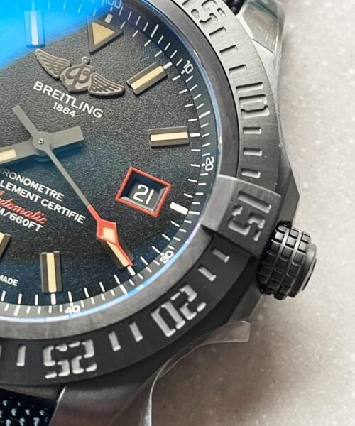 AVENGER BLACKBIRD 44MM DLC GF 1:1 BEST EDITION TITANIUM CASE BLACK DIAL ON BLACK RUBBER STRAP A2824 V4 - Image 6