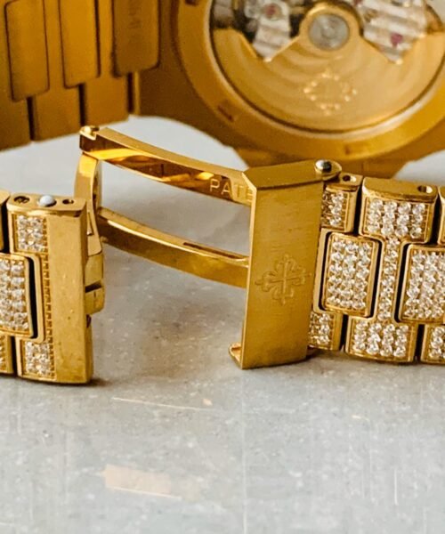 ICED Nautilus Jumbo 5711 YG TWF Full Paved Diamonds Dial Case and Bracelet A324 - Image 9