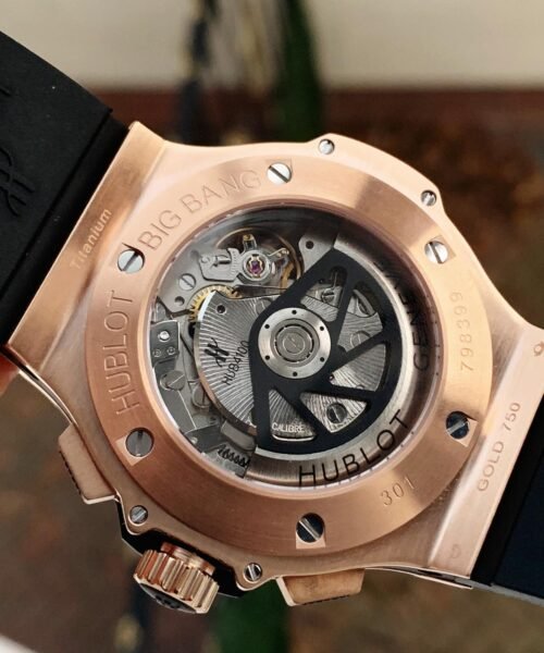 Big Bang 44mm Rose Gold Ceramic Black CF Dial on Black Gummy Strap - Image 7