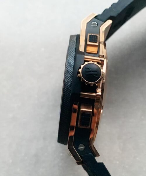 Big Bang 44mm Rose Gold Ceramic Black CF Dial on Black Gummy Strap - Image 6