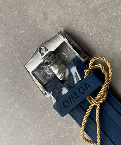 2018 Seamaster Diver 300M VSF 1:1 Best Edition Blue Ceramic Grey Dial on blue rubber strap Strap A8800 - Image 12