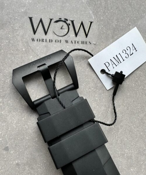 PAM1324 Y 44mm Submersible VSF Best Edition Carbon Dial on Rubber Strap P.9011 - Image 9