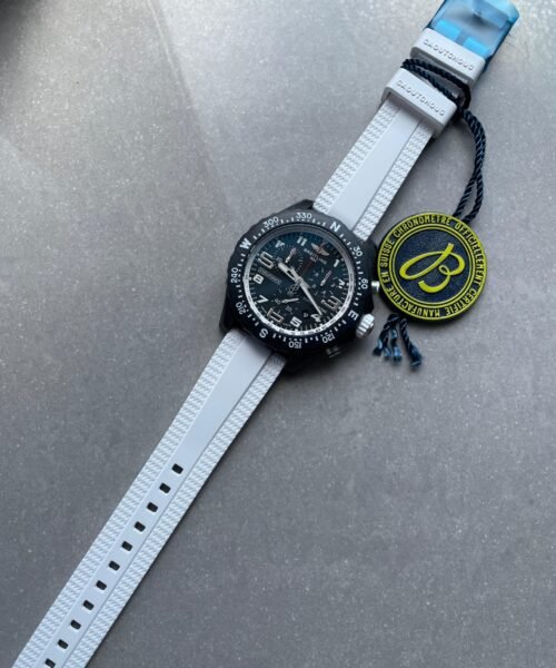 Endurance pro OGF 44mm Black dial White Rubber Strap quartz movement - Image 7
