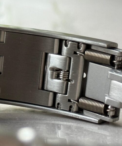 Pelagos XF 1:1 V5 Best Edition Black dial Black Bezel on Titanium Bracelet A2824 - Image 14