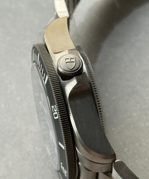 Pelagos XF 1:1 V5 Best Edition Black dial Black Bezel on Titanium Bracelet A2824 - Image 9