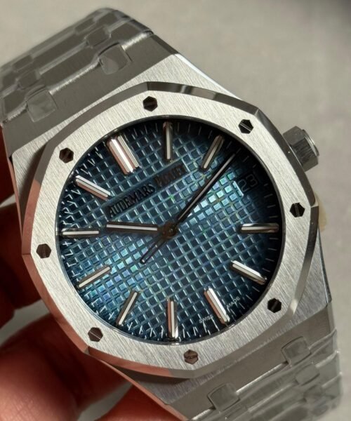 Royal Oak 41mm 15510 BC SS ZF Best Edition Ice Blue Textured Dial on SS Bracelet SA4302 V3 - Image 2