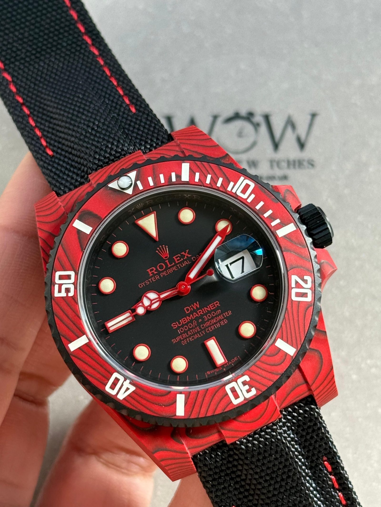 Submariner DIW Red Carbon VSF 1:1 Best Edition Black Dial on Black Nylon Strap VS3135 - Image 4