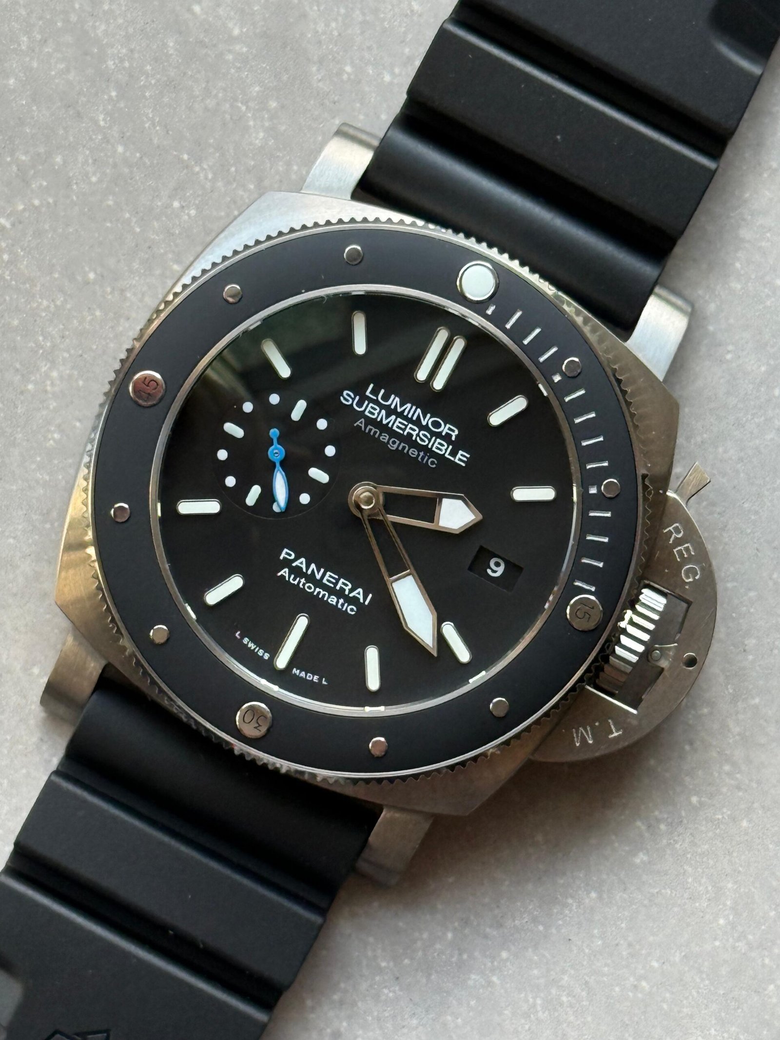 PAM 1389 TITANIUM VSF rubber strap A7750 - Image 6