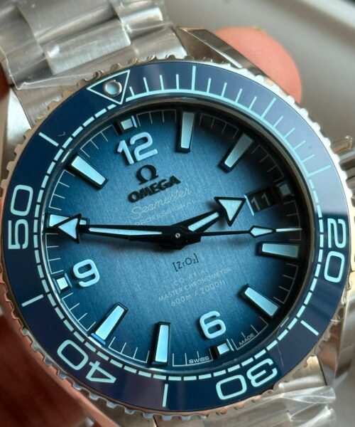 Seamaster planet ocean 39.5mm VSF Best Edition Summer Blue Dial on SS Bracelet VS8800 V4 - Image 4